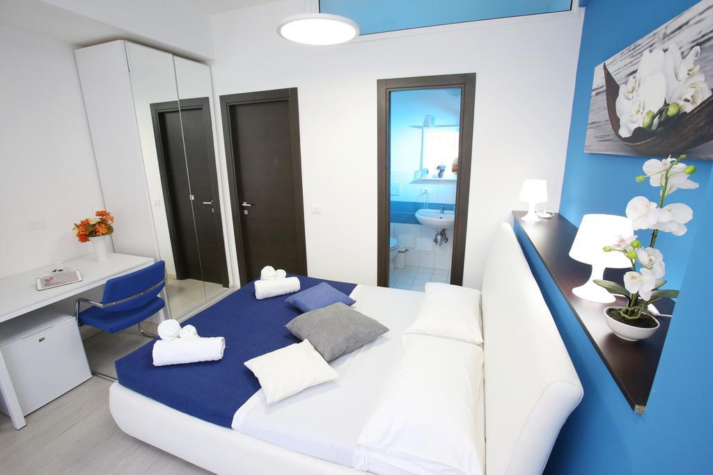Iris Room Рим Екстер'єр фото