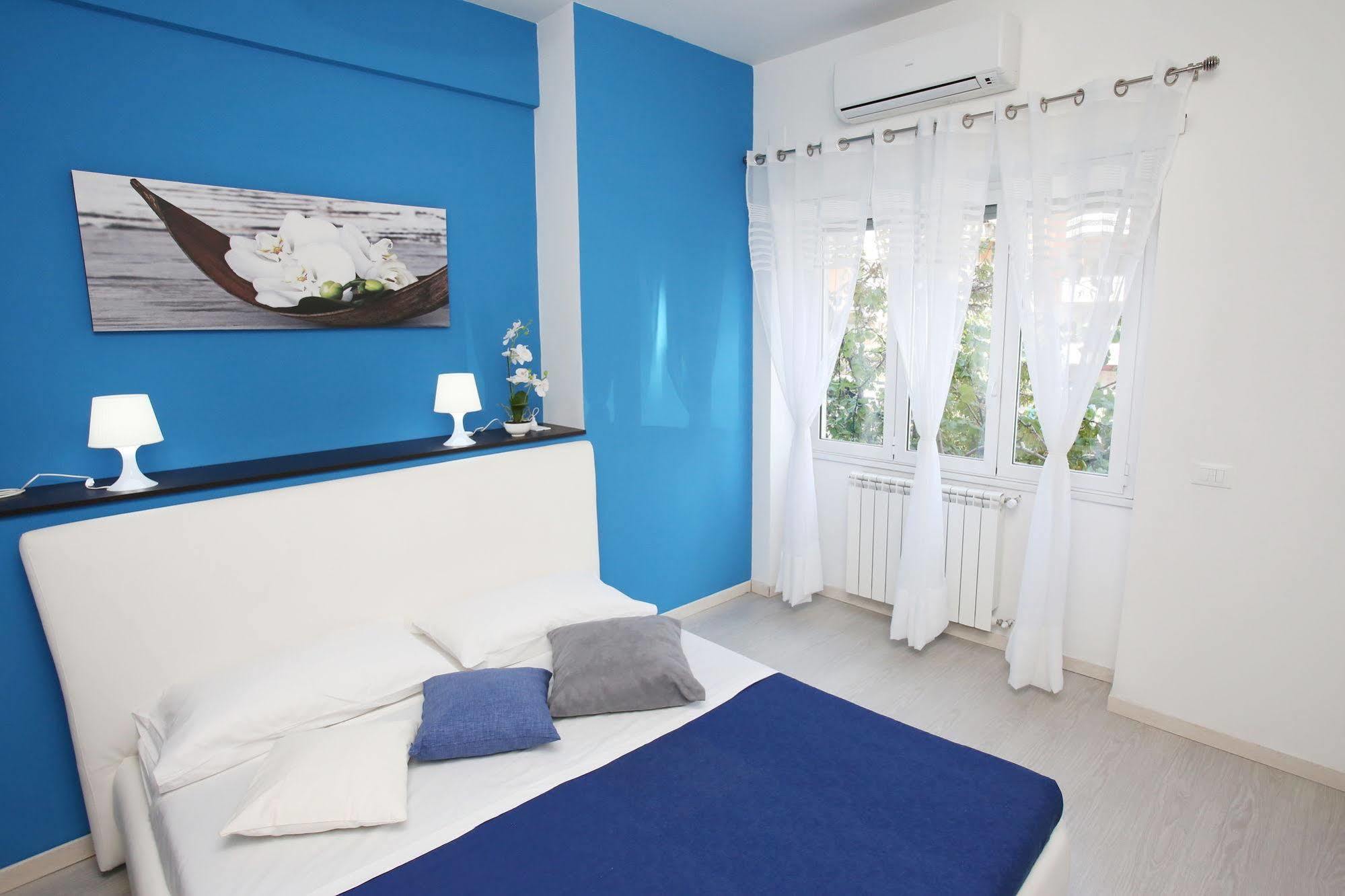 Iris Room Рим Екстер'єр фото