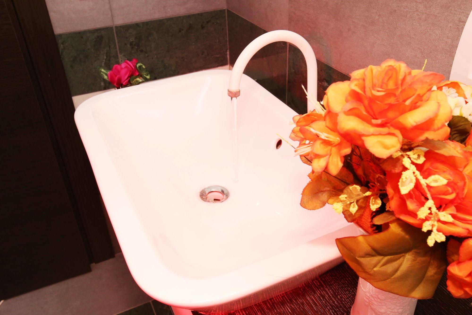 Iris Room Рим Екстер'єр фото